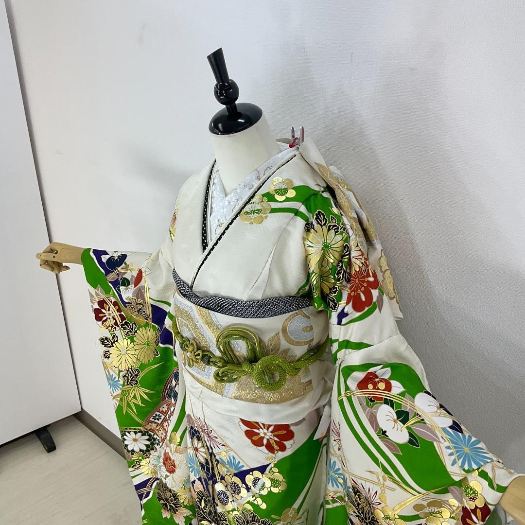 正絹お振袖10点フルセット　緑×白　新品未仕立て品　お仕立て付き