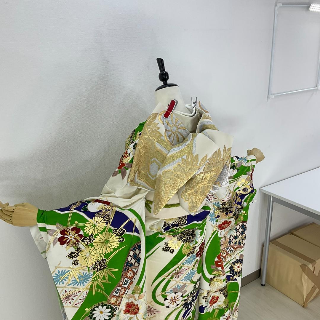 正絹お振袖10点フルセット　緑×白　新品未仕立て品　お仕立て付き