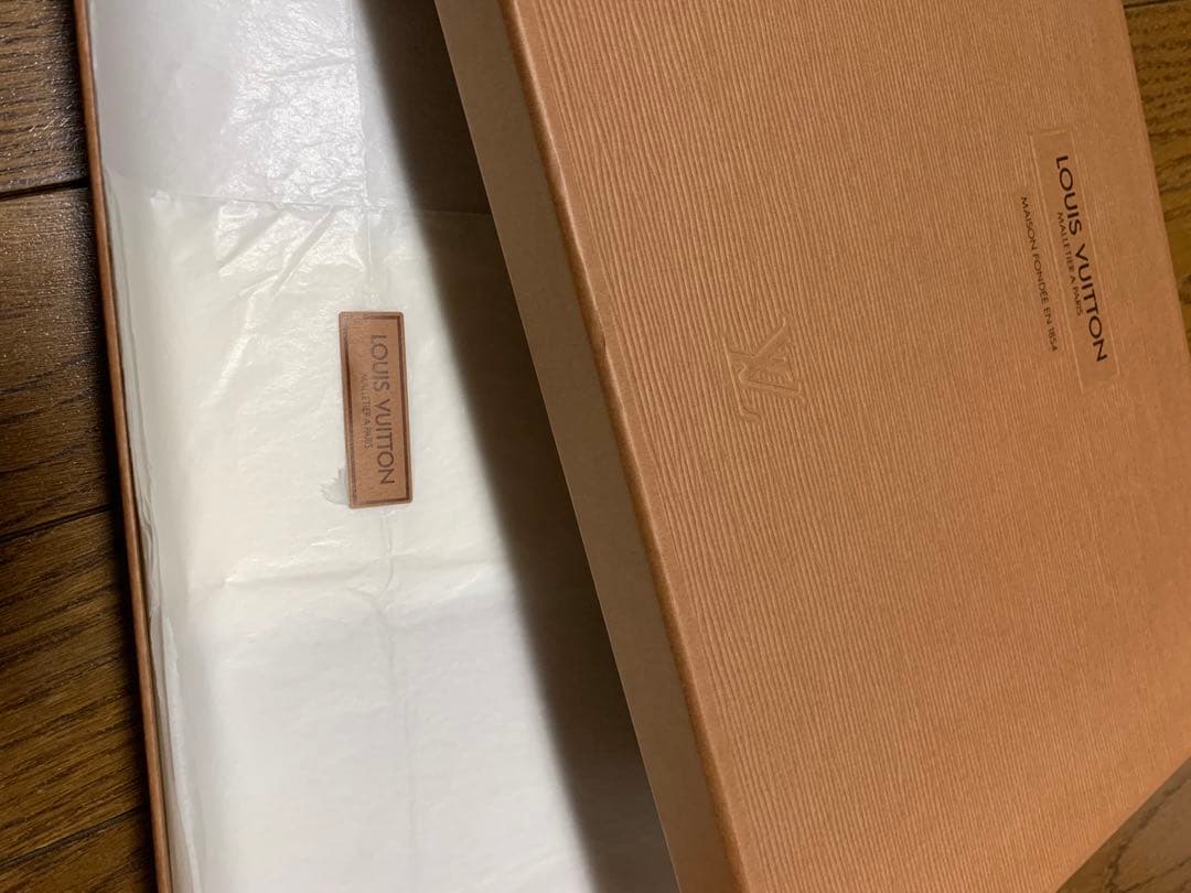 にょん　未使用級 ルイ ヴィトン エシャルプ バローダ カシミヤ100%