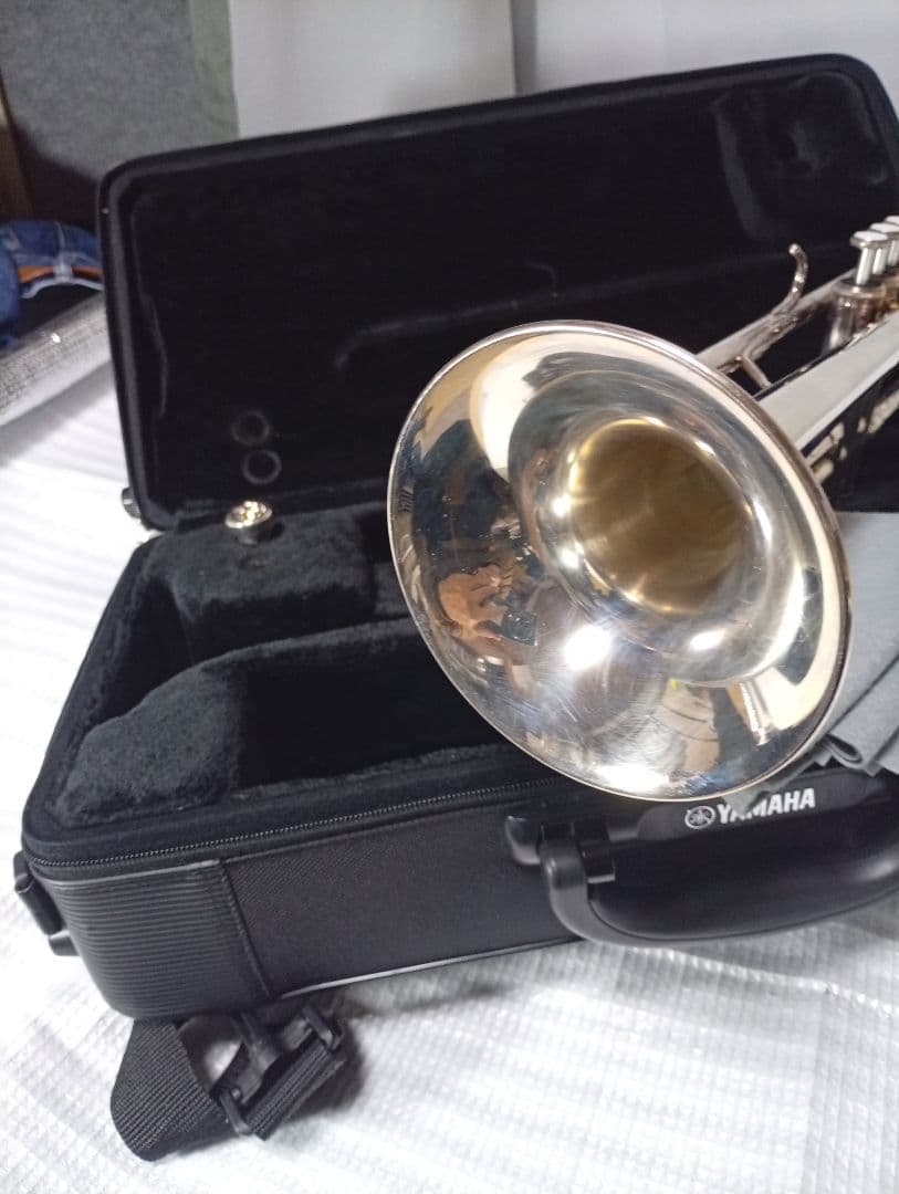 YAMAHA YTR4335G トランペット 本体　純正ケース付き