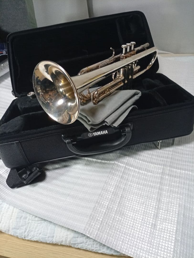 YAMAHA YTR4335G トランペット 本体　純正ケース付き
