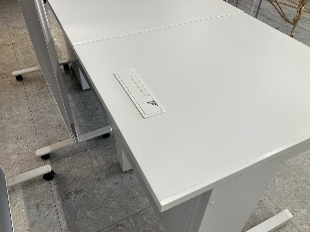 内田洋行 デスクシステム サイドデスク付き JOIFA307 ホワイト②