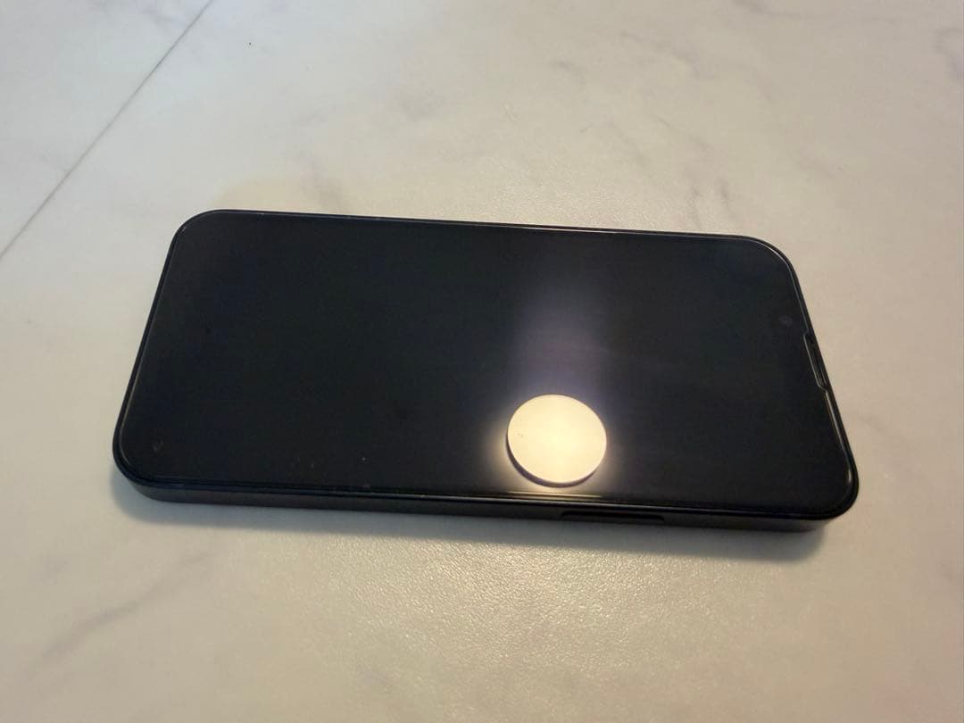 Apple iPhone 13 mini 本体 + ケース