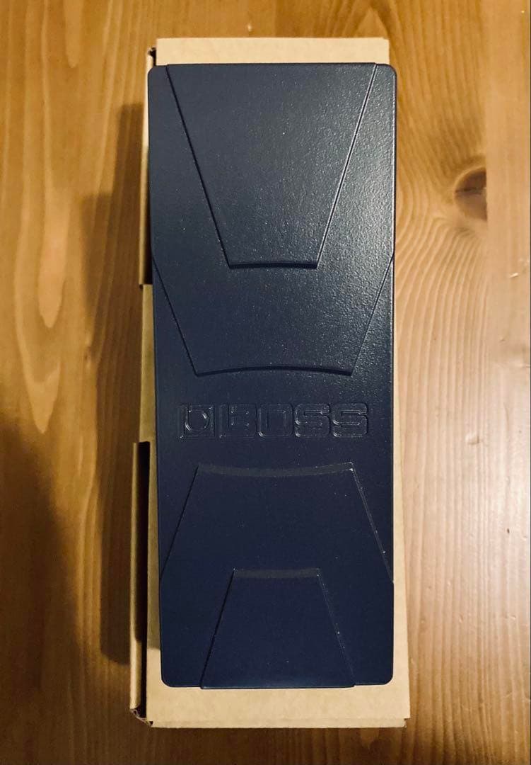 BOSS / EV-30 デュアルエクスプレッションぺダル未使用品!早い者勝ち!