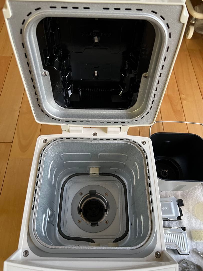 【美品】2回のみ使用　ゴパン　Panasonic SD-RBM1001