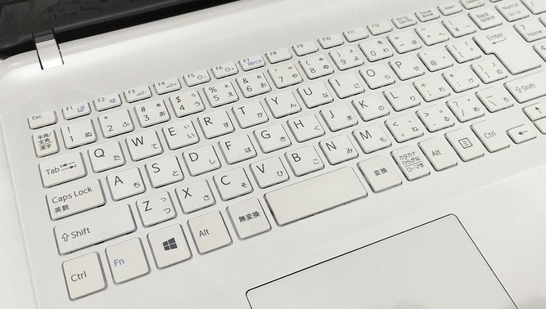 デイさんVJS151C11N Core I3 SSD 8GB DVD