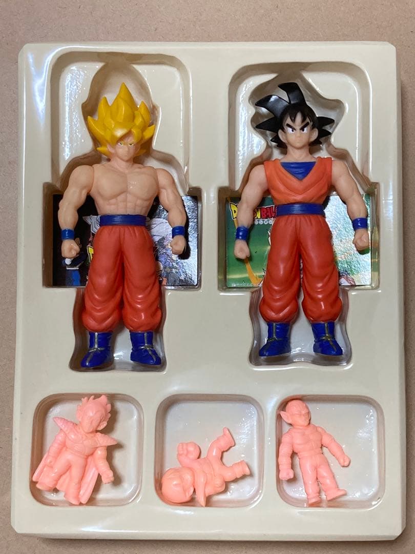 ドラゴンボールZ スーパーヒーローセット　ソフビ　消しゴム　ドラ消し　ロビン