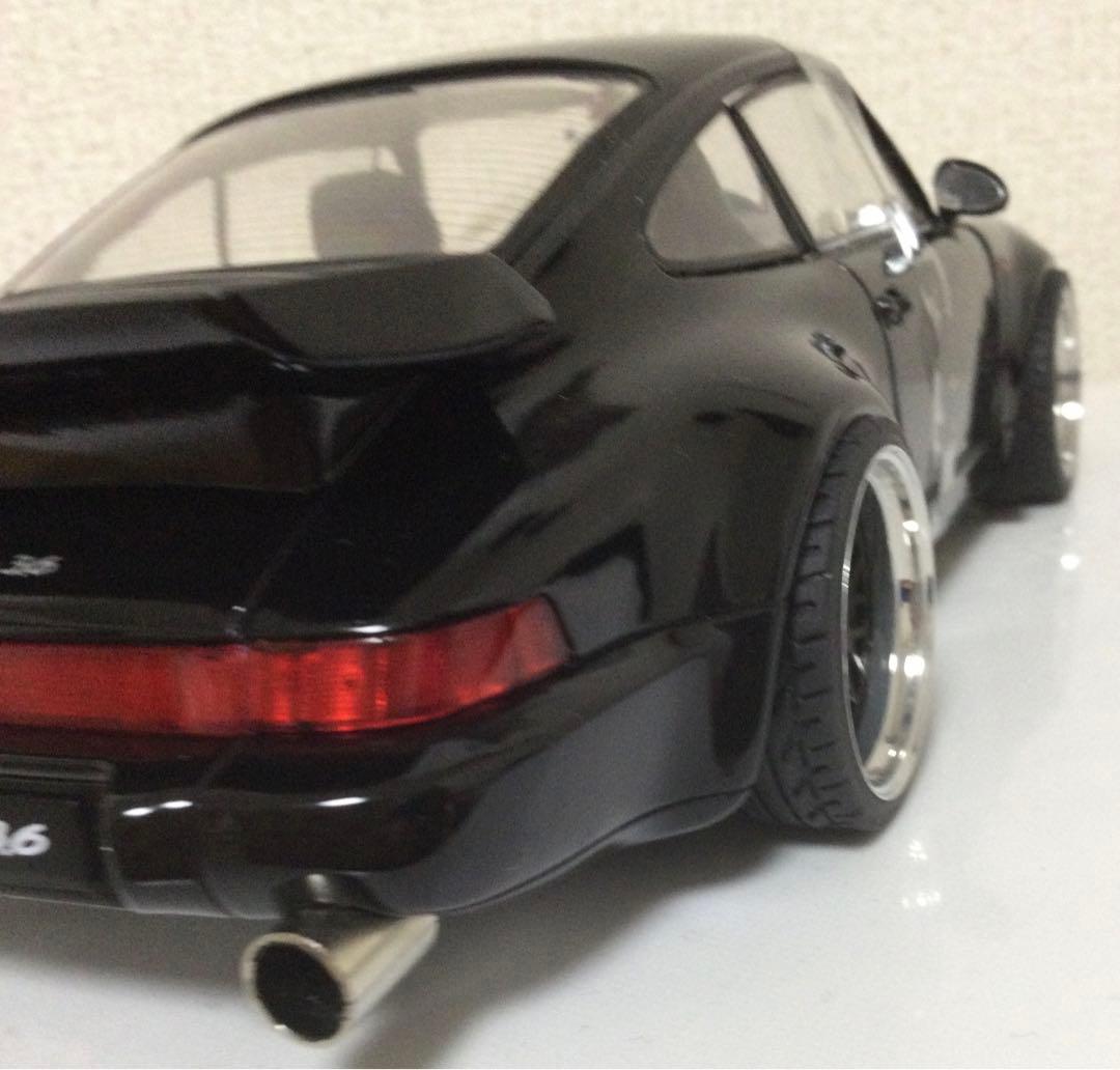 ソリド1/18ポルシェ911(964)Turbo3,6 1990 ブラック