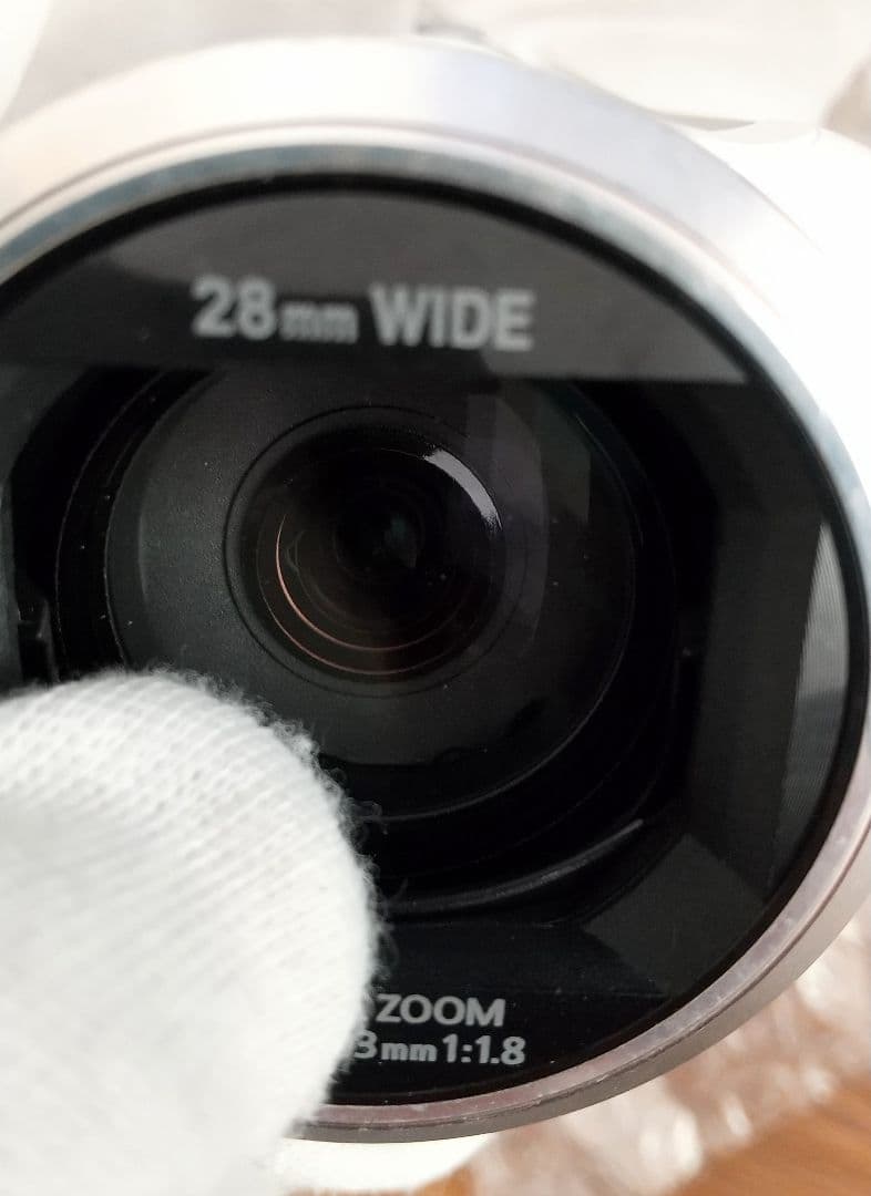 【美品・付属品完備】パナソニック ビデオカメラ HC-V520M