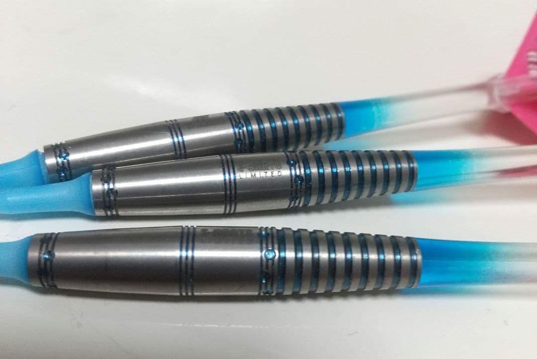 TIGA エンプレチュ 坂口優希恵モデル エスダーツ限定モデル ダーツケーツ