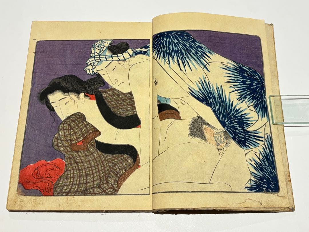 歌川国芳画「吾妻文庫」彩色木版刷り 2冊|浮世絵 艶本 春画 和本 江戸時代
