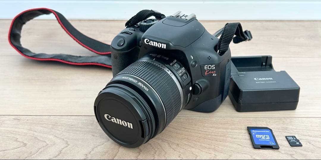Canon Kiss X4⭐️デジタル一眼レフカメラ⭐️本体＋レンズセット