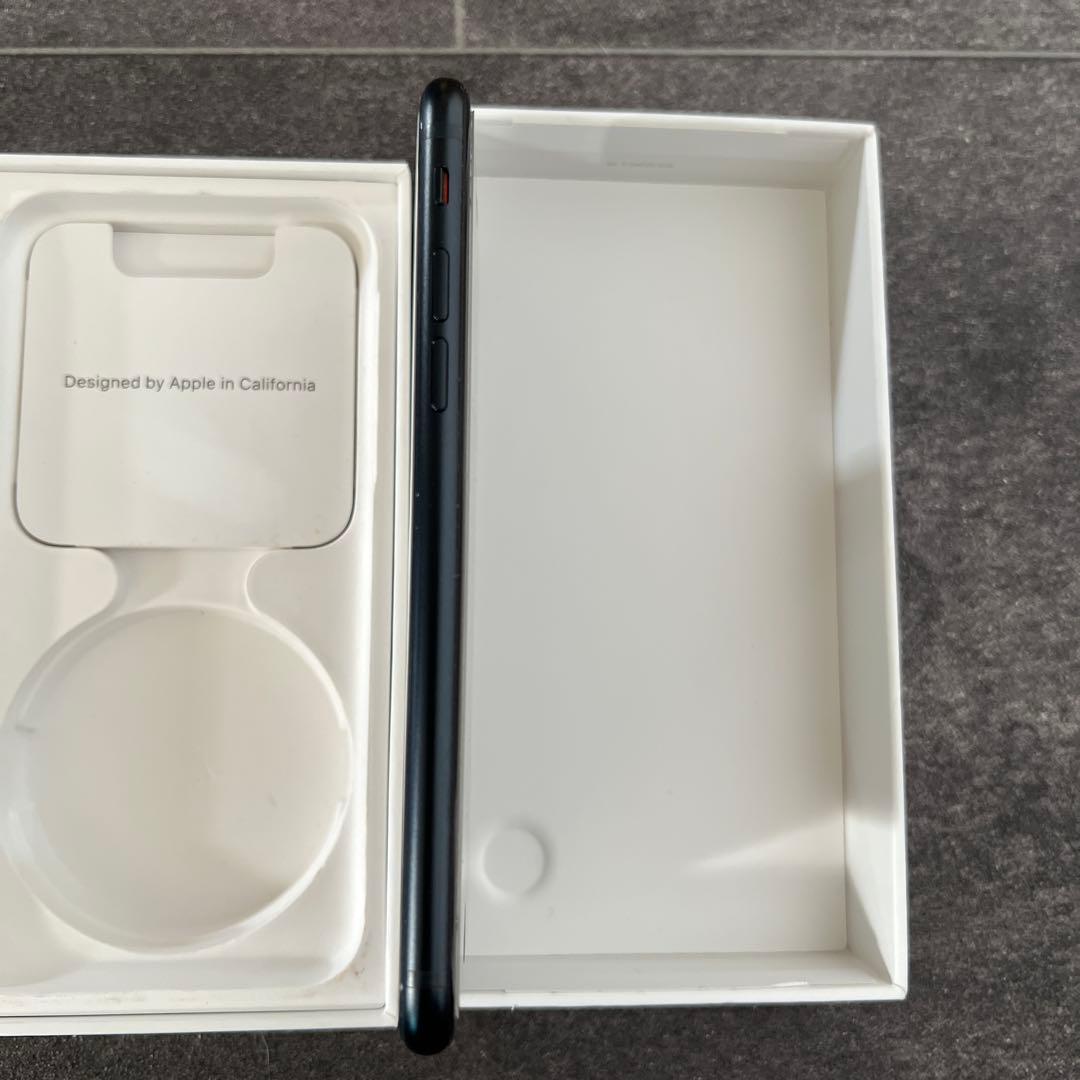 【美品】Apple iPhone SE (第3世代) 128GB バッテリ84%