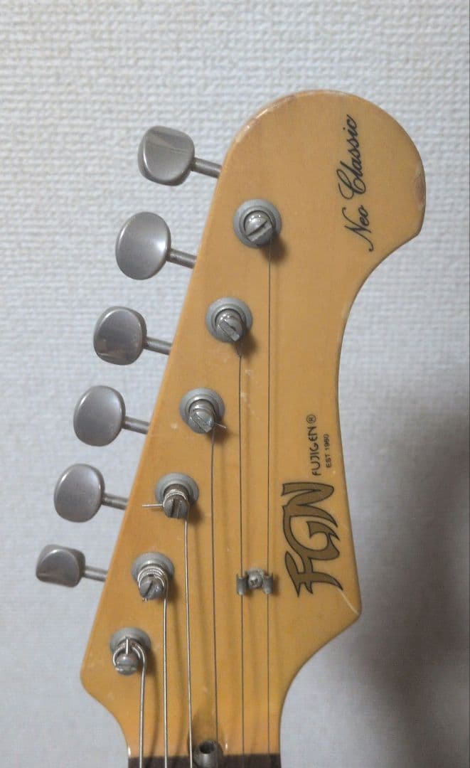 フジゲン　Neo Classic　NCST-20R　セイモアダンカンピックアップ