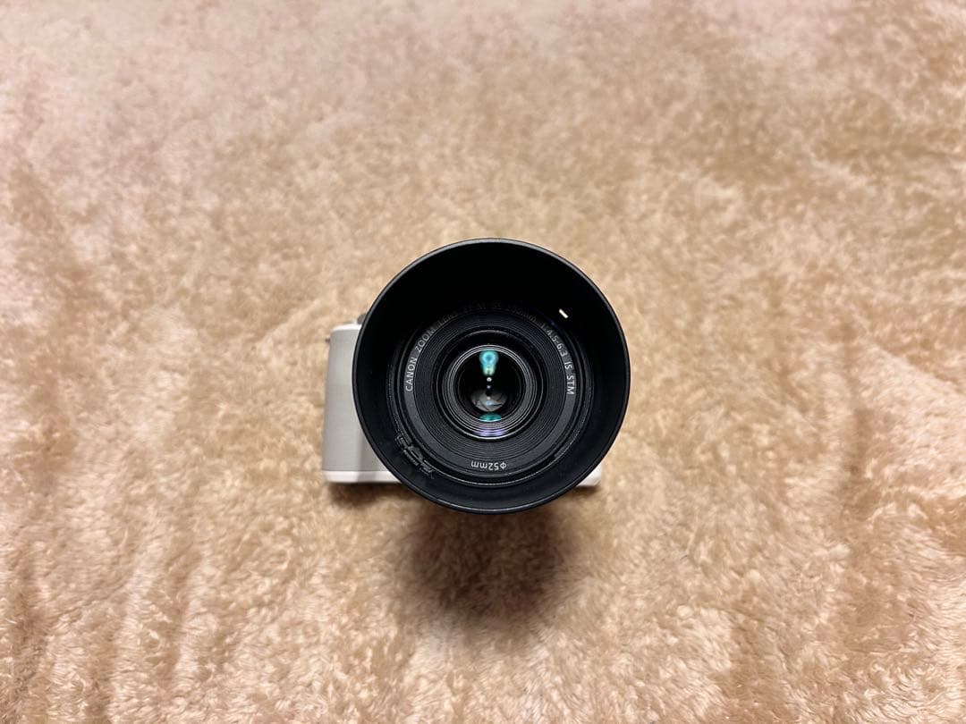 ⭐︎美品Canonミラーレス用 EF-M 55-200mm 望遠レンズ　フード付⭐︎