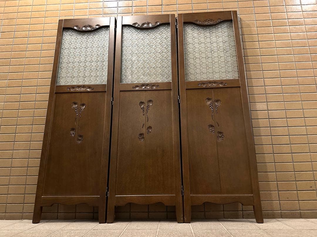 アンバーガラススクリーン　衝立　パーテーション　葡萄