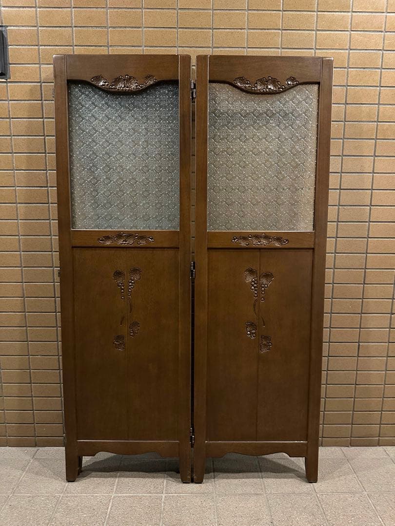 アンバーガラススクリーン　衝立　パーテーション　葡萄