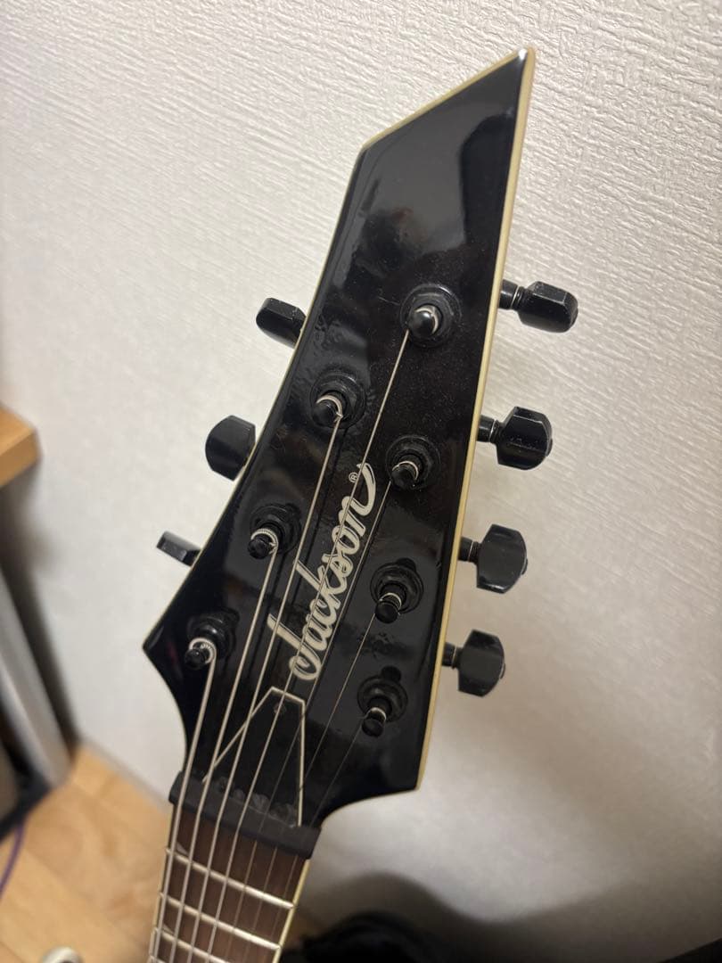 Jackson JS32-7 White 純正ソフトケース付き