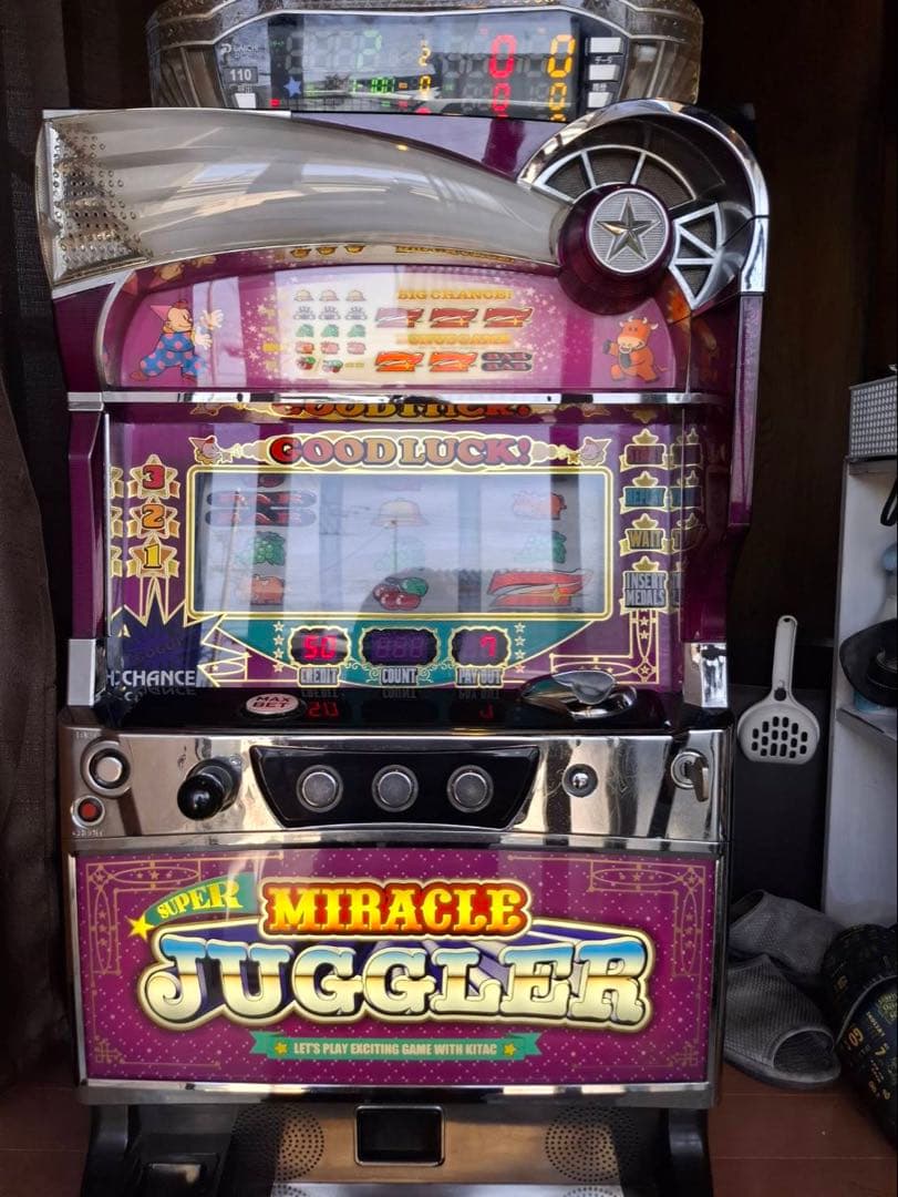 SUPER MIRACLE JUGGLER パチスロ