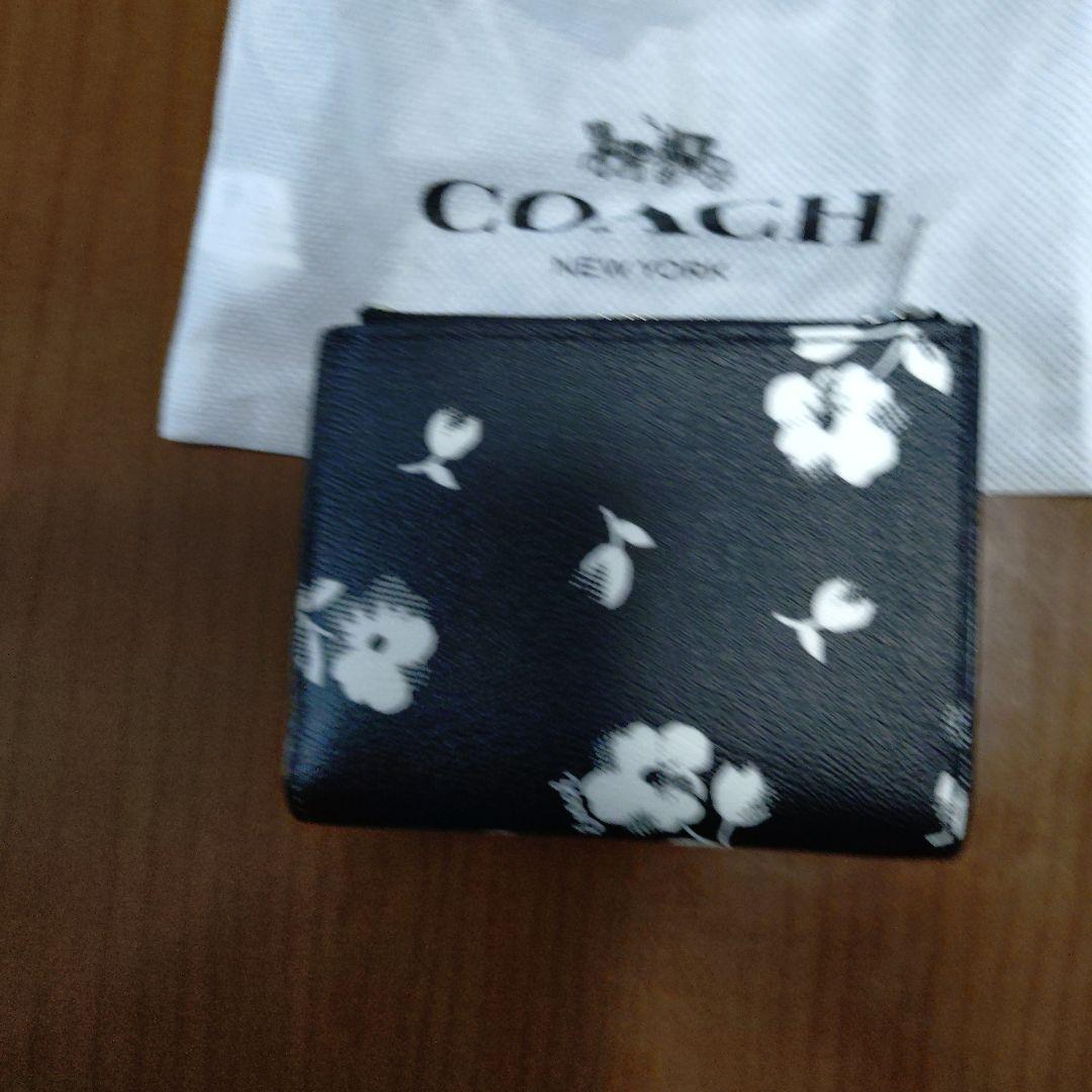 COACH 花柄 二つ折り財布 保存袋付き