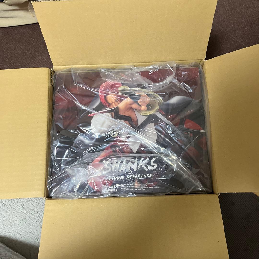 フィギュアアーツゼロ　シャンクスフィギュア