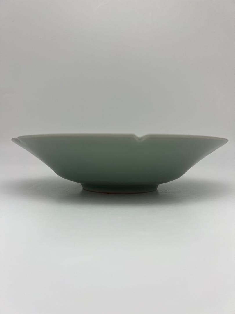 中国明清朝竜泉窯お皿　骨董　古美術　唐物コレクション　江戸アンティーク青磁