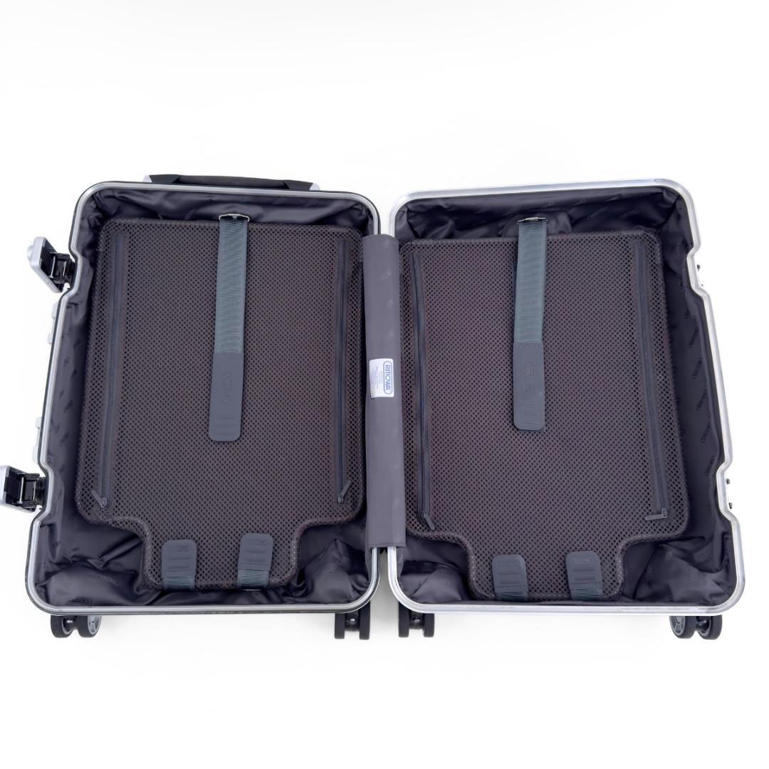 美品 リモワ リンボ 32L 4輪 TSAロック 機内持ち込み キャビン 黒