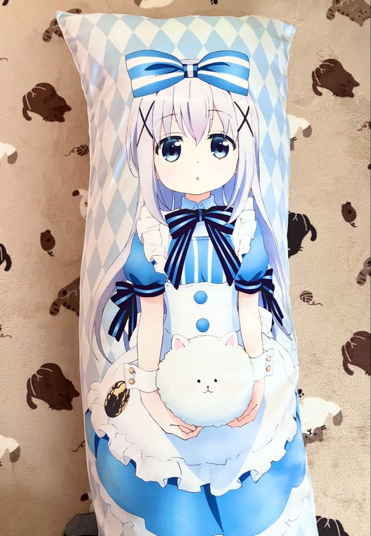 「ご注文はうさぎですか？」のチノちゃんの抱き枕　ロングクッション