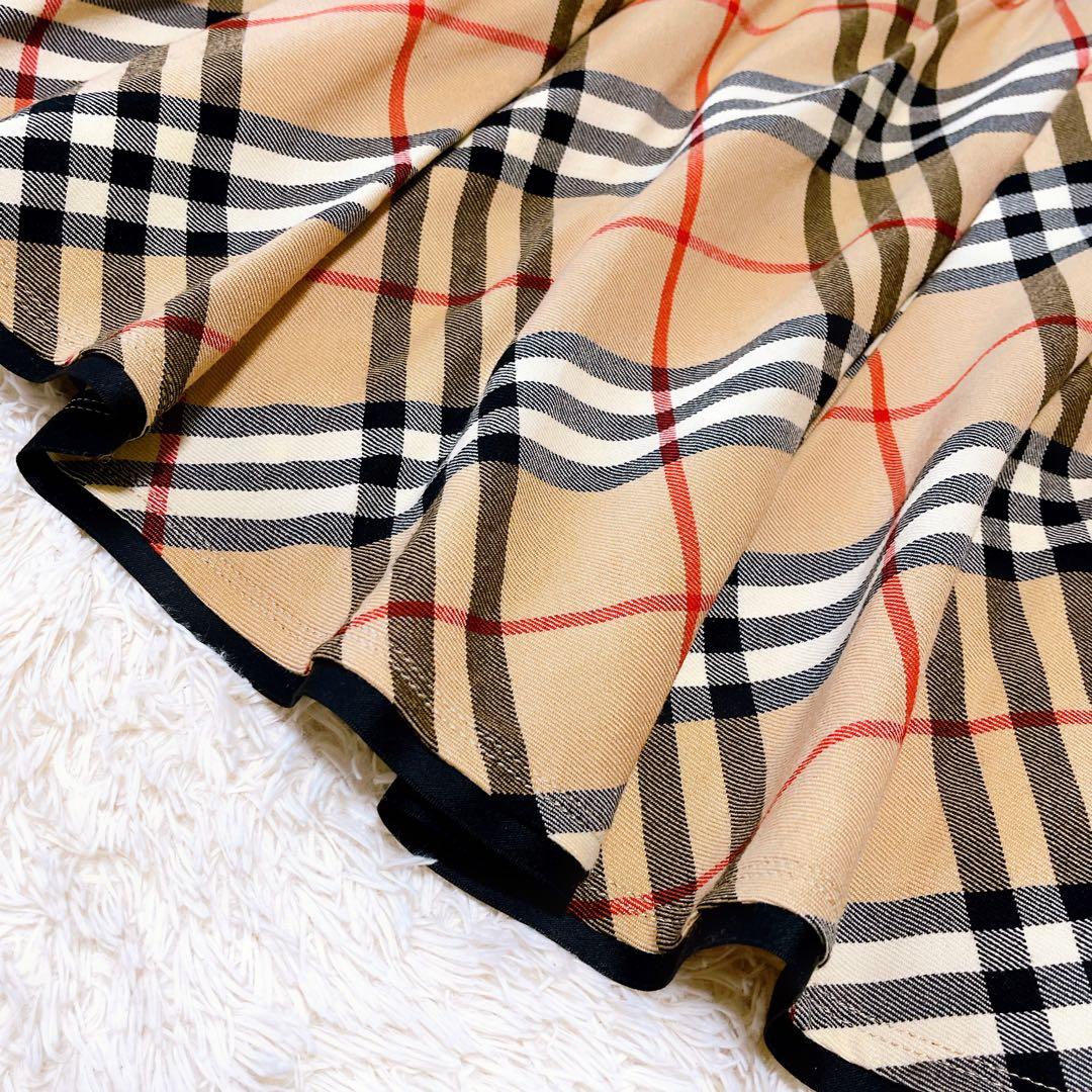 りす♦️バーバリー ブルーレーベル ノバチェック フレアスカート