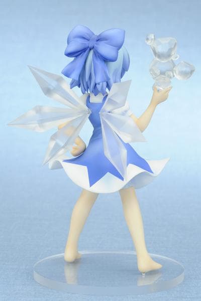 【新品】東方Project 氷の小さな妖精 チルノ(ノンスケールPVC製)