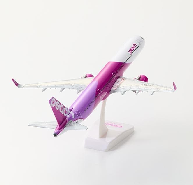 【新品】ピーチ エアバスA321LR モデルプレーン 1/200【匿名】