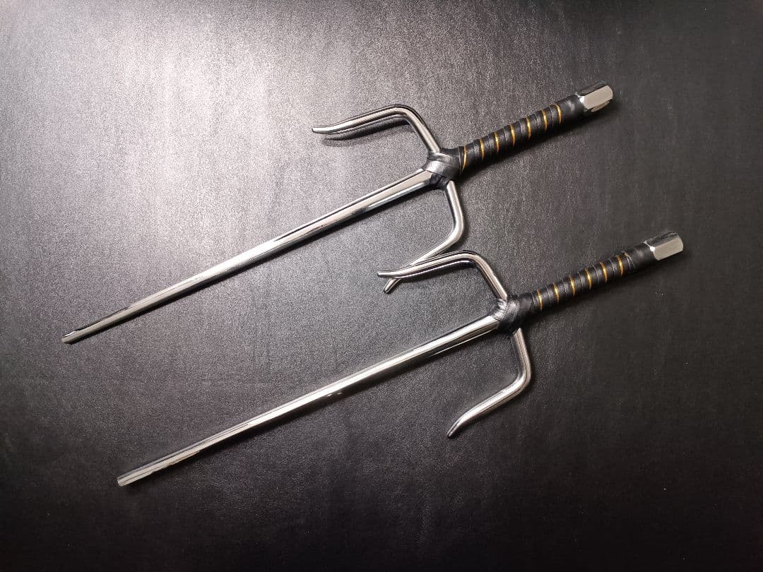 武具　十手　48CM　2本セット　釵　琉球古武術　鉄製　古武道具　サイ　刀剣美術