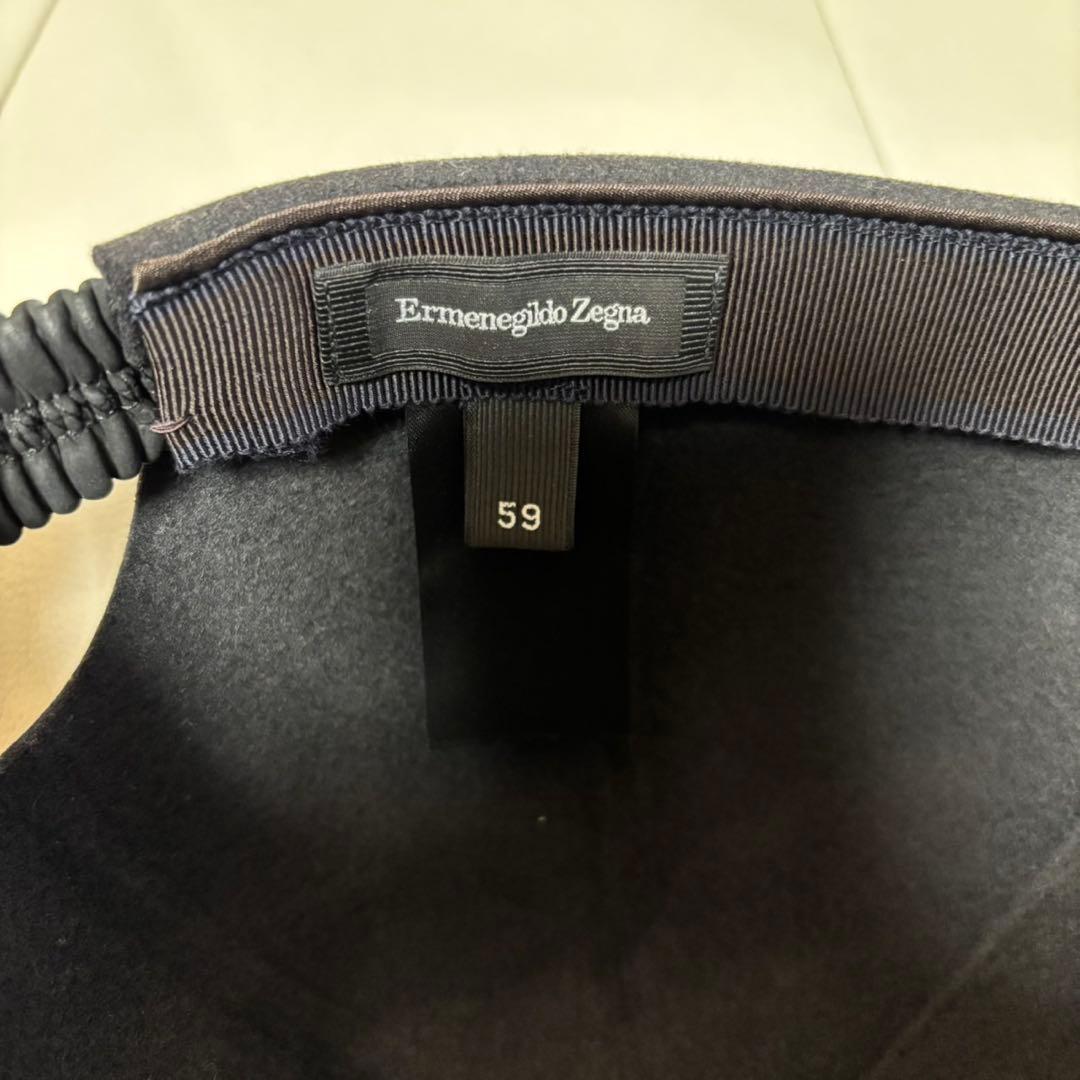 ZEGNA ゼニア　美品！黒いウールキャップ ロゴ刺繍付き