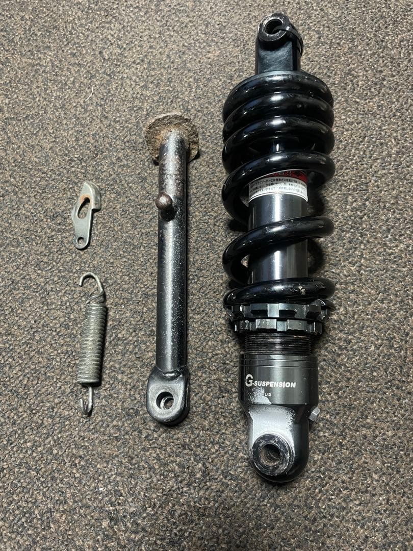 TW200ローダウン　リヤサス　G-SUSPENSION ショックアブソーバー