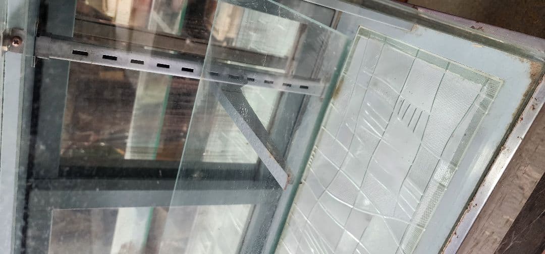 ショーケース　L字　Ｒガラス　タバコ屋ガラスケース