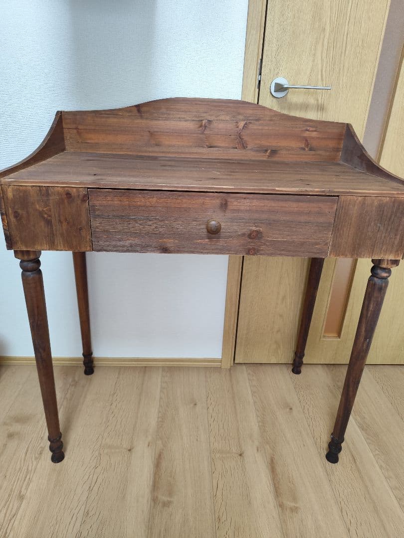 サリュ　机　テーブル　ライティングデスク