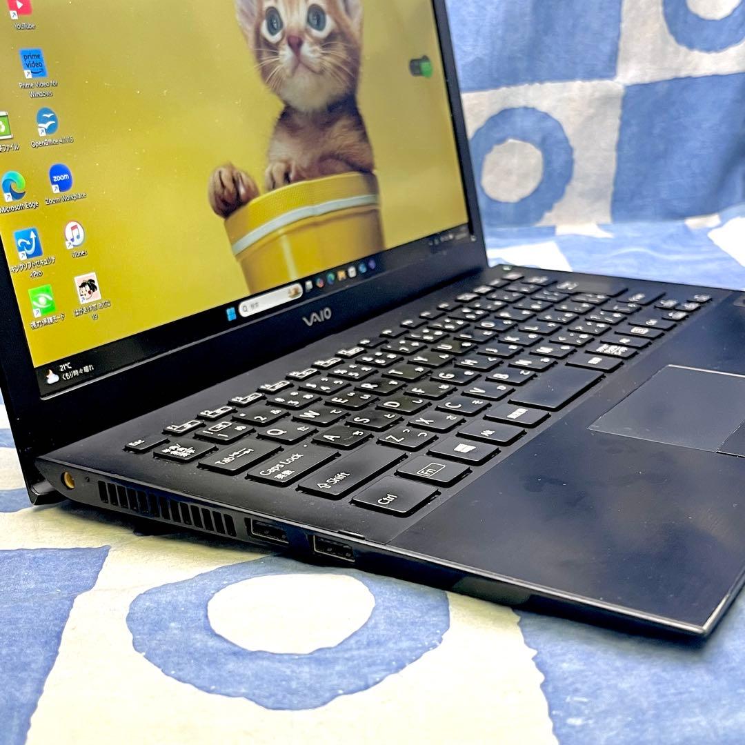 軽くて人気VAIO♡快速SSD240G☆大人な黒ノートPC♪カメラ付！Win11