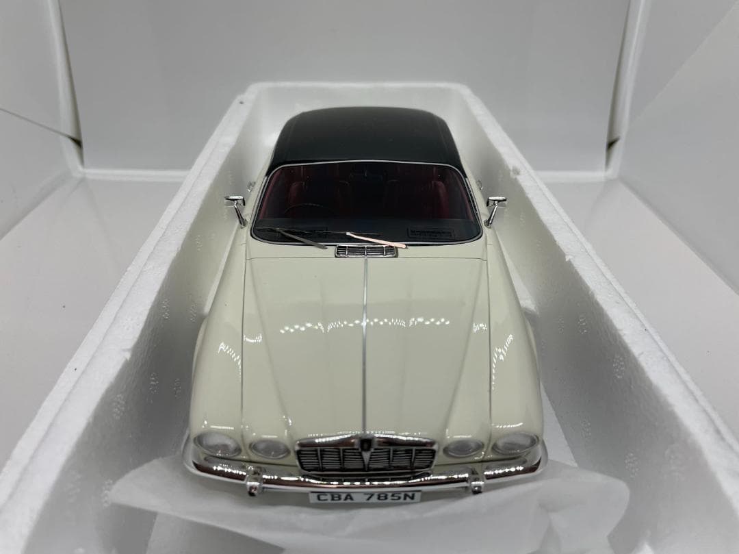 102-019 BoS 1/18 ジャガー XJ 4.2C