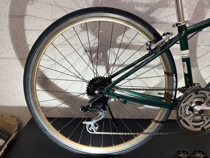 GIANT ESCAPE R3 クロスバイク sizeXXS　グリーンカラー