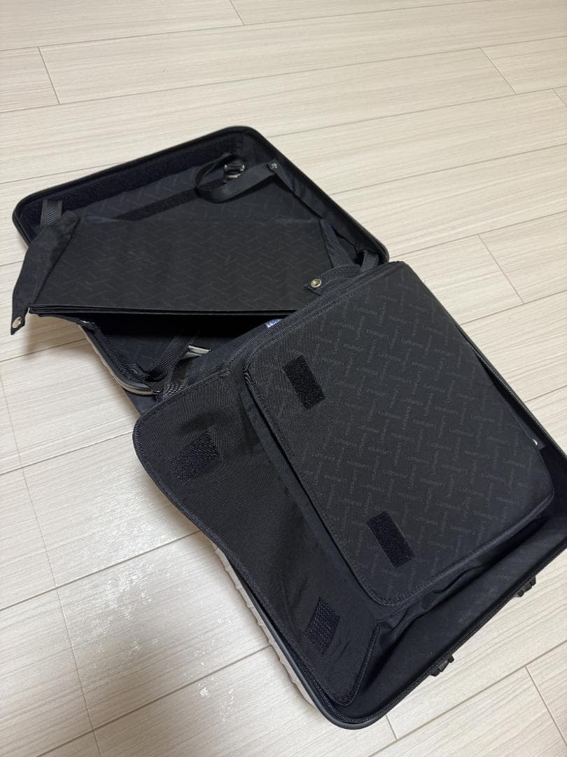 RIMOWA Lufthansa キャリーケース(小) 2輪