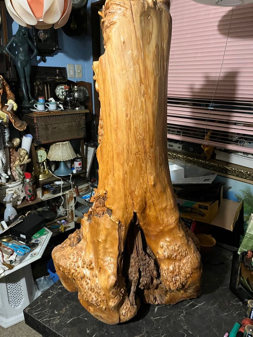 木彫り龍、龍の木彫り、特大木彫りの龍、一刀彫の龍、ドラゴン、木の株の龍