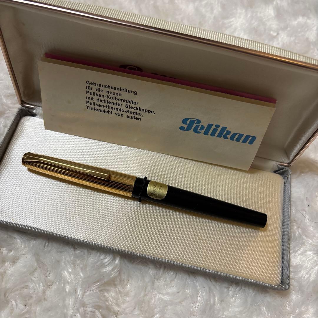 ペリカンヴィンテージ万年筆　PELIKAN30 ケース付き
