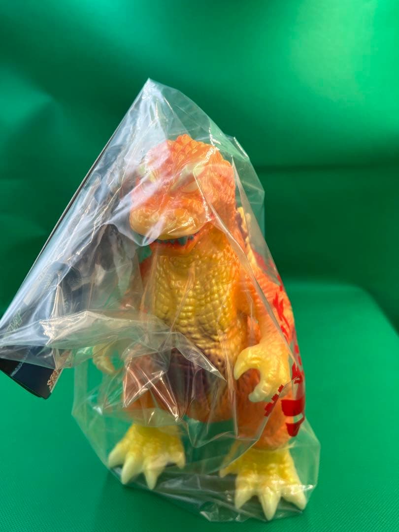 M1号　スーパーフェスティバル　ハロウィン　GMKゴジラ　蓄光　ソフビ