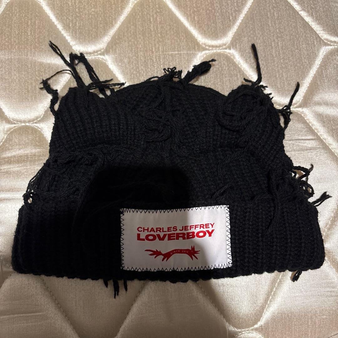 NUBIAN EXCLUSIVE LOVERBOY 猫耳ビーニー　銀バッチあり