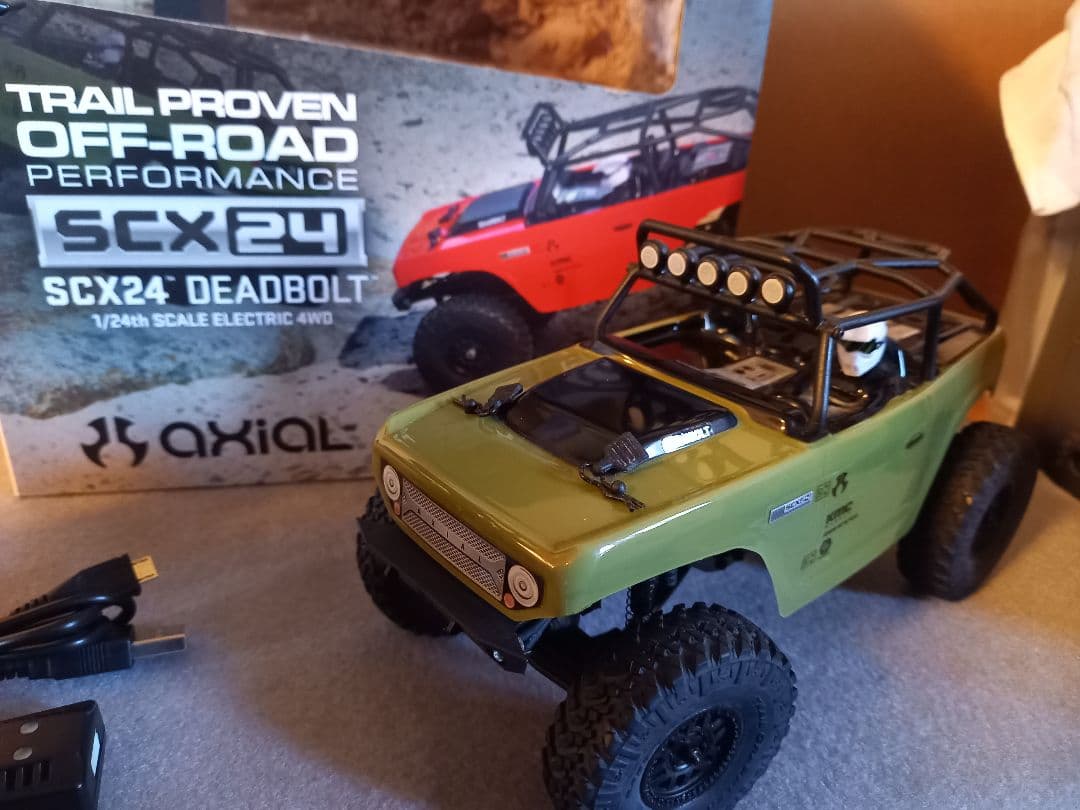 アキシャル SCX24 DEADBOLT