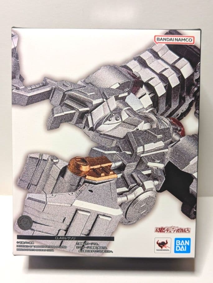 S.H.フィギュアーツ 真骨彫製法 仮面ライダーバース＆CLAWs・サソリ