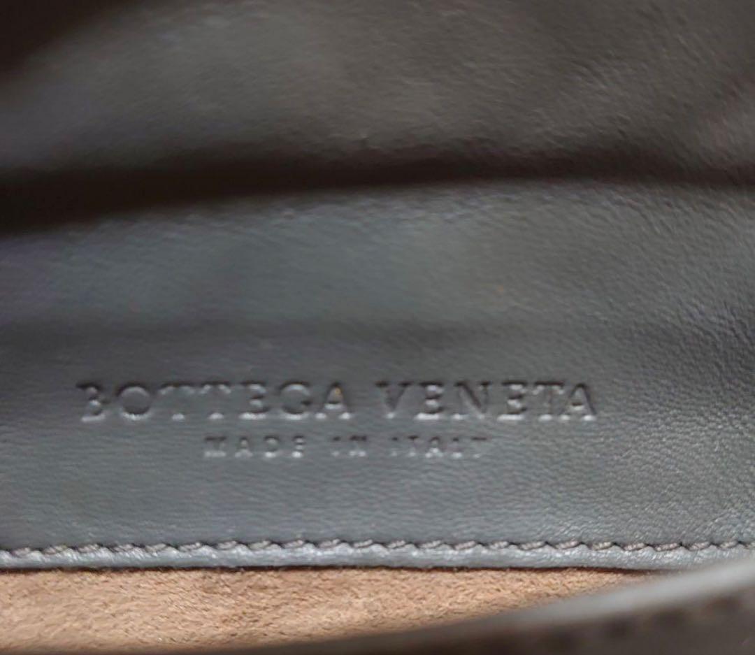 Bottega Veneta イントレチャート チェーン バッグ グレー