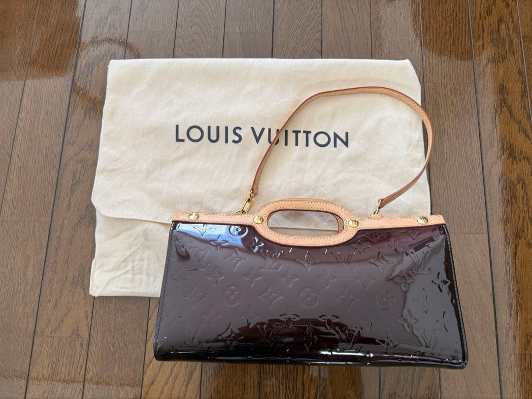 LOUIS VUITTONモノグラムヴェルニバック