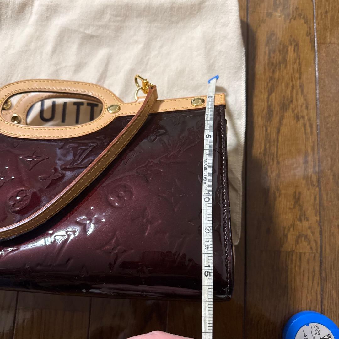 LOUIS VUITTONモノグラムヴェルニバック