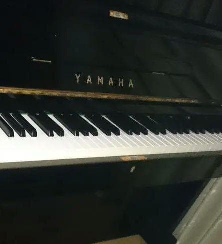消音　ヤマハ アップライト サイレントピアノ